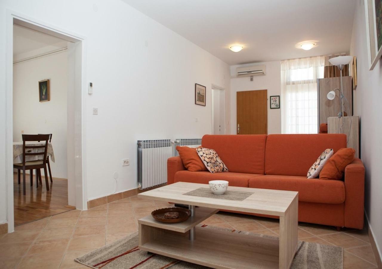 Apartments Maller Rovinj Bagian luar foto
